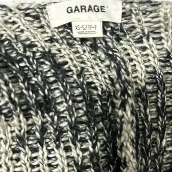 BNWOT  Garage cardigan/poncho Xs-S - Picture 4 of 5